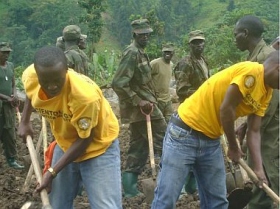 Pastoraal Werkers tijdens hun reddingswerk 